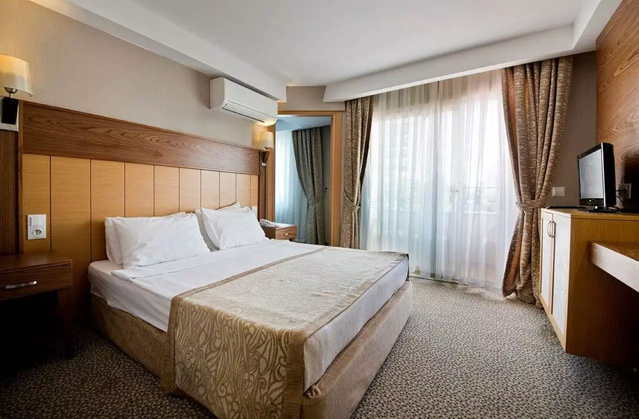 MC_SHABAVIZ (30).jpg